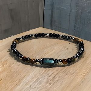 Dainty Tiger's Eye and Hematite bracelet